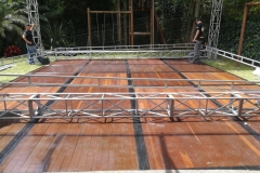 Alquiler Pisos, Carpa y estructuras.